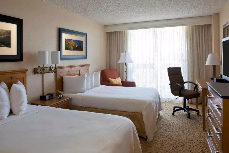 スタンダードルーム, Denver Marriott West
