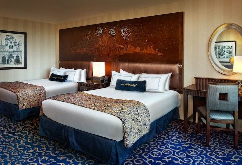 Номер Премиум, Disneyland