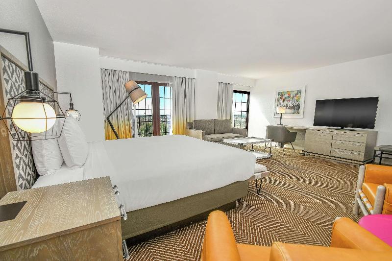 キングサイズベッドのスイートルーム, Doubletree By Hilton Austin
