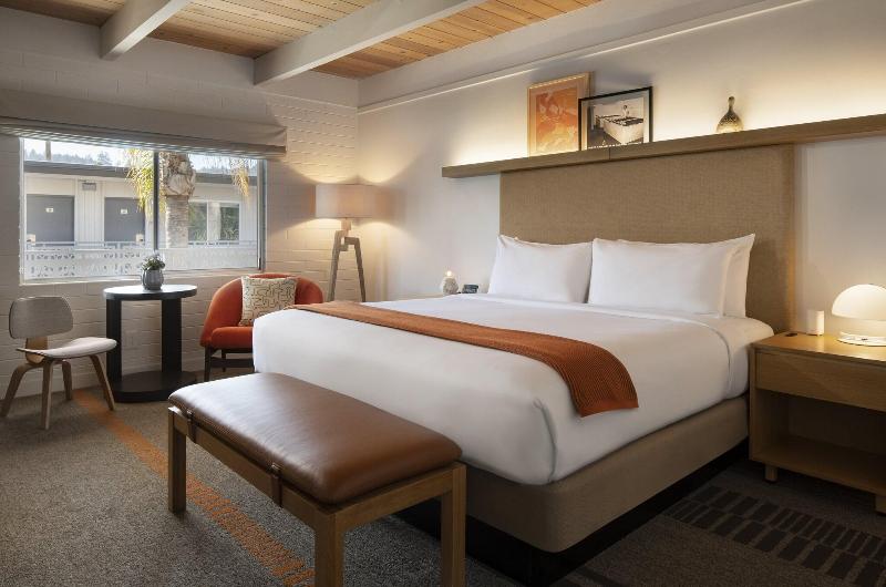 디럭스 룸, Dr Wilkinsons Backyard Resort And Mineral Springs A Member Of Design Hotels