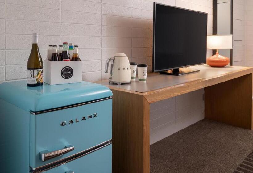 스탠다드 룸, Dr Wilkinsons Backyard Resort And Mineral Springs A Member Of Design Hotels