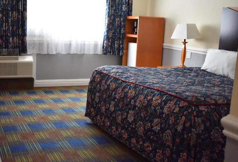 חדר סטנדרט עם מיטת קינג, East Norwich Inn