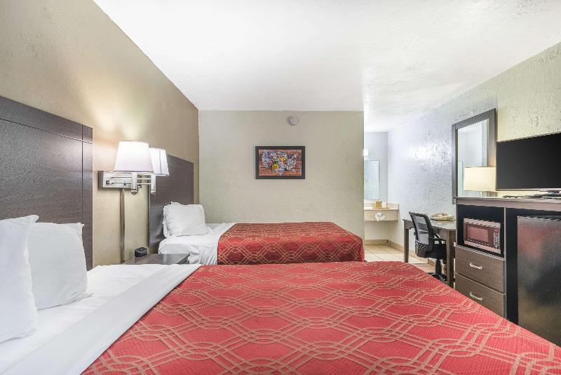 غرفة قياسية, Regency Inn