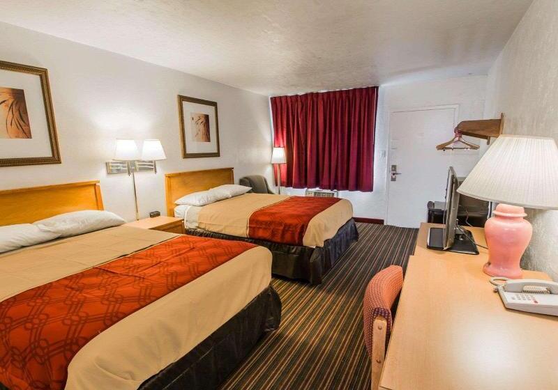 غرفة قياسية, Regency Inn