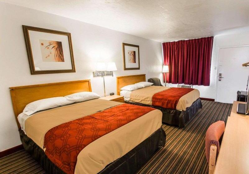 غرفة قياسية, Regency Inn