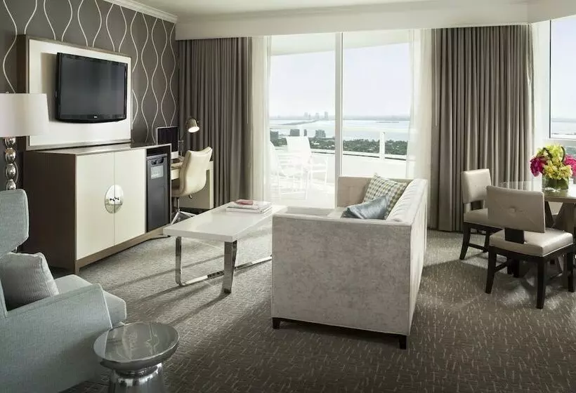 سوییت, Fontainebleau Miami Beach