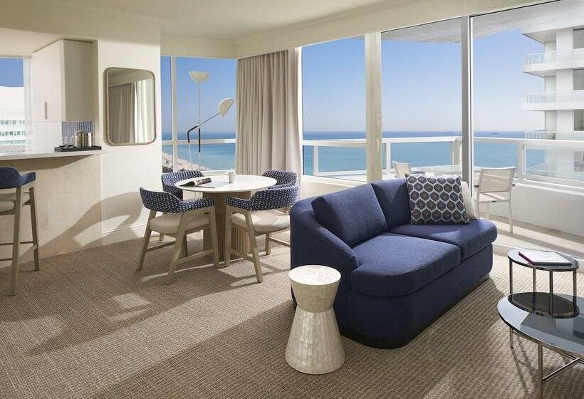 Suíte Vista Mar, Fontainebleau Miami Beach