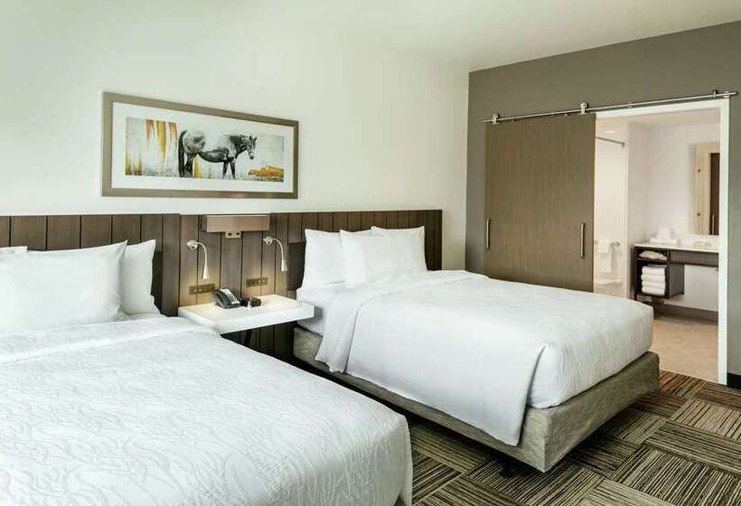 اتاق استاندارد, Hilton Fort Wayne At The Grand Wayne Convention Center