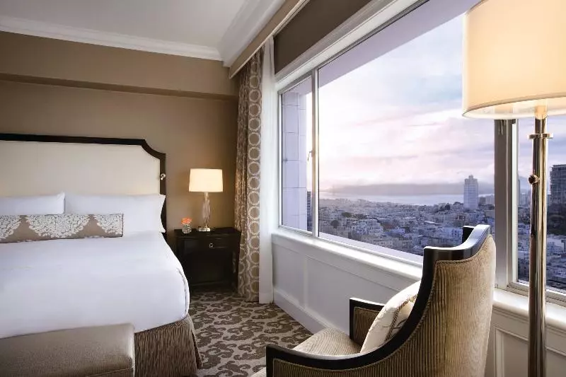 スタンダードルーム, Fairmont San Francisco