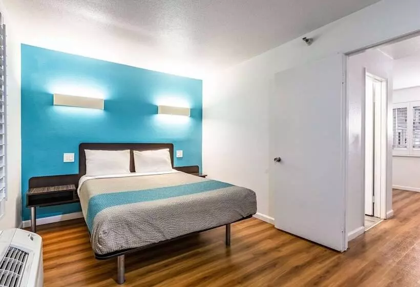 سوییت, Motel 6 Fountain Valley, Ca Huntington Beach Area