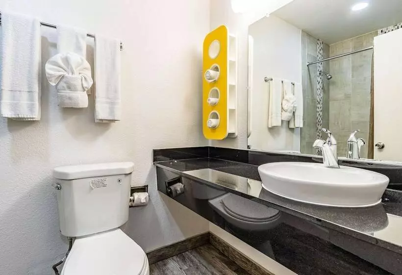 اتاق لوکس, Motel 6 Fountain Valley, Ca Huntington Beach Area