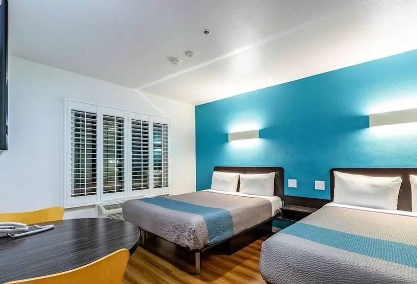 Deluxe-sviitti, Motel 6 Fountain Valley, Ca   Huntington Beach Area