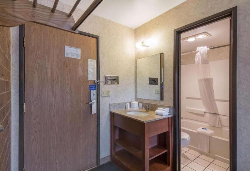 Стандартный Номер Кровать Кинг, Motel 6eau Claire, Wi