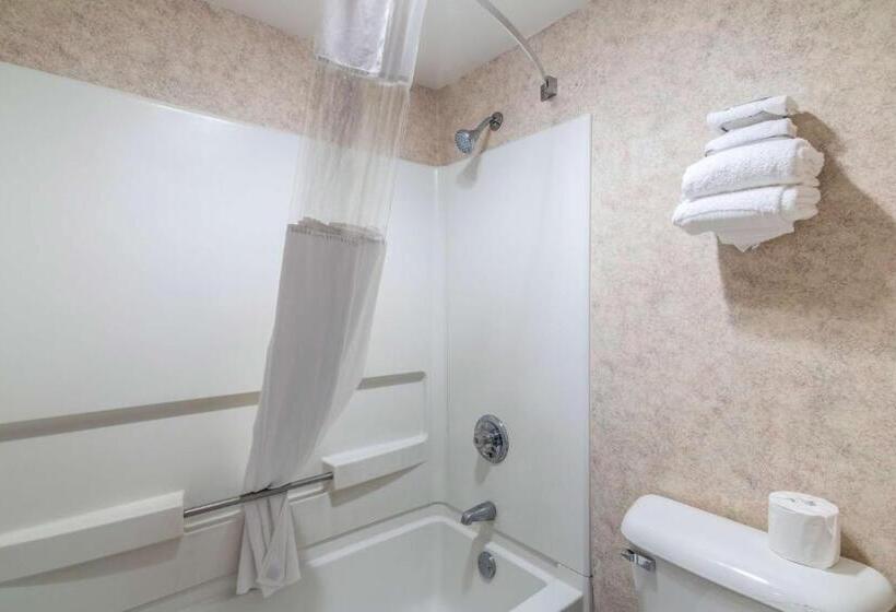 غرفة قياسية سرير كينج, Motel 6eau Claire, Wi