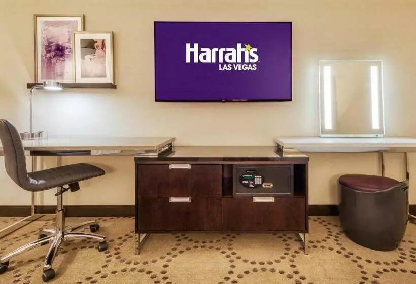 اتاق دلوکس با تخت کینگ و چشم‌انداز شهر, Harrah's Hotel and Casino Las Vegas