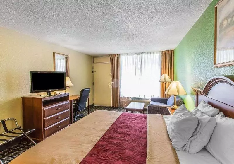 キングサイズベッドのスタンダードルーム, Econo Lodge