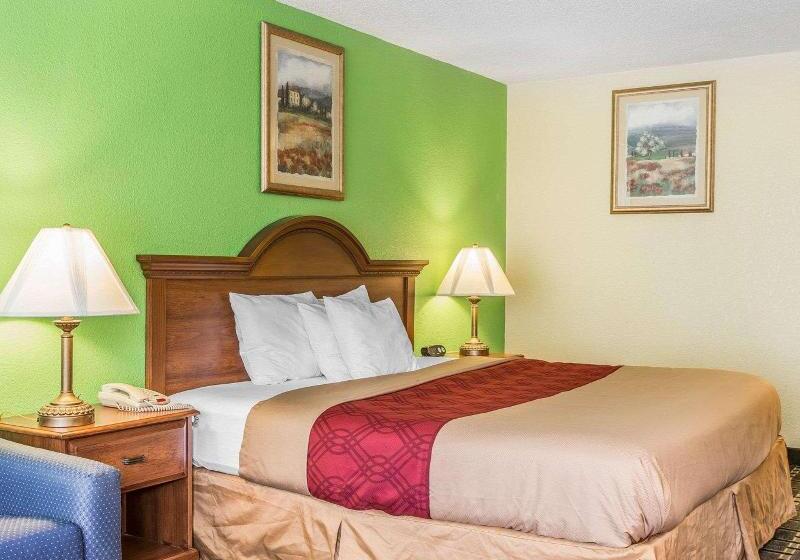 חדר סטנדרט עם מיטת קינג, Econo Lodge