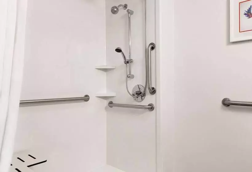 Standard-invahuone, Hampton Inn Atlantabuckhead