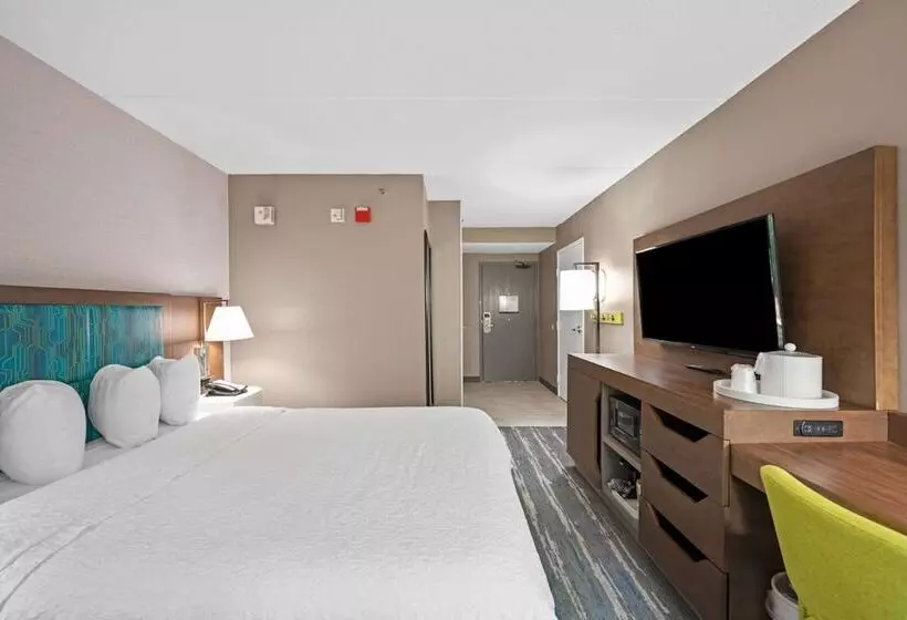 身障者適用スタンダードルーム, Hampton Inn Cleveland Westlake