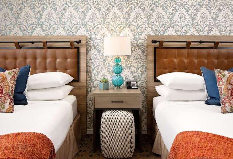 غرفة تنفيذية, Hilton Short Hills