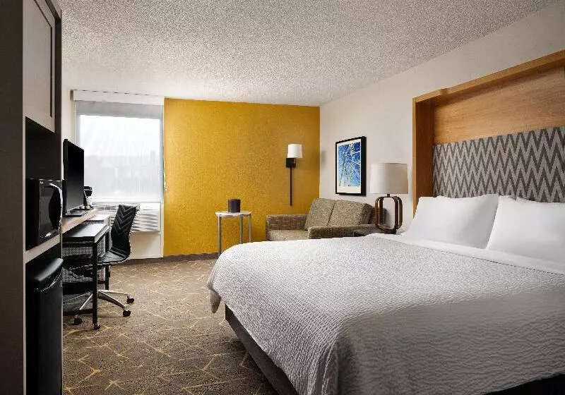 Standard-huone King-vuode, Holiday Inn Boston Dedham Hotel & Conference Center By Ihg
