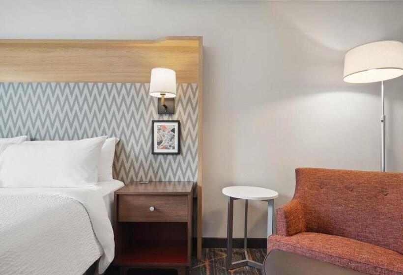 带大床的标准间, Holiday Inn Portsmouth, An Ihg