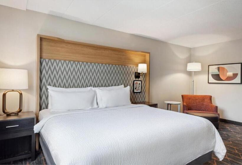 带大床的标准间, Holiday Inn Portsmouth, An Ihg