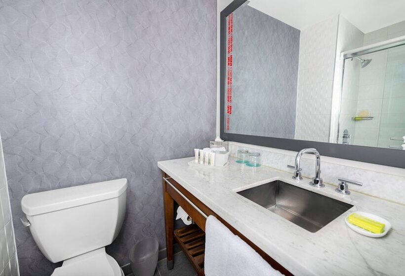 סוויטה, Le Méridien Atlanta Perimeter