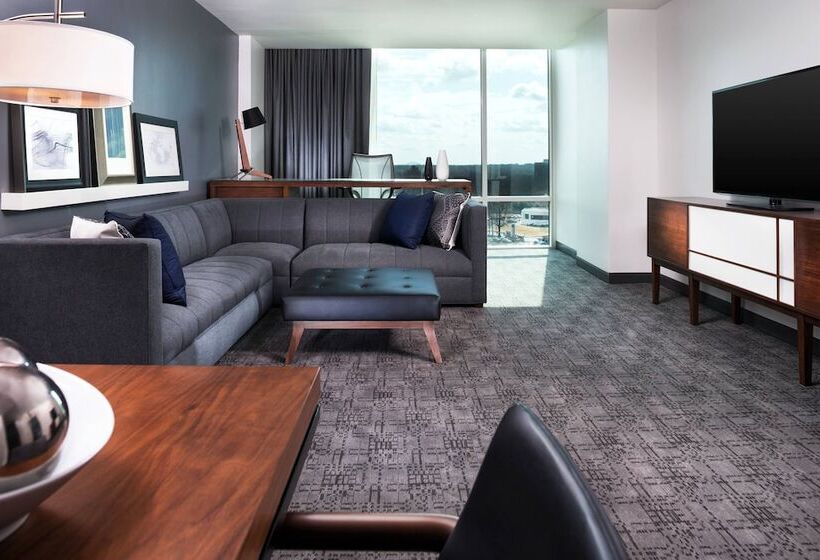 סוויטה, Le Méridien Atlanta Perimeter