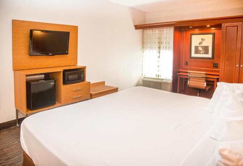 Standard-huone King-vuode, Mainstay Suites Springfield Il