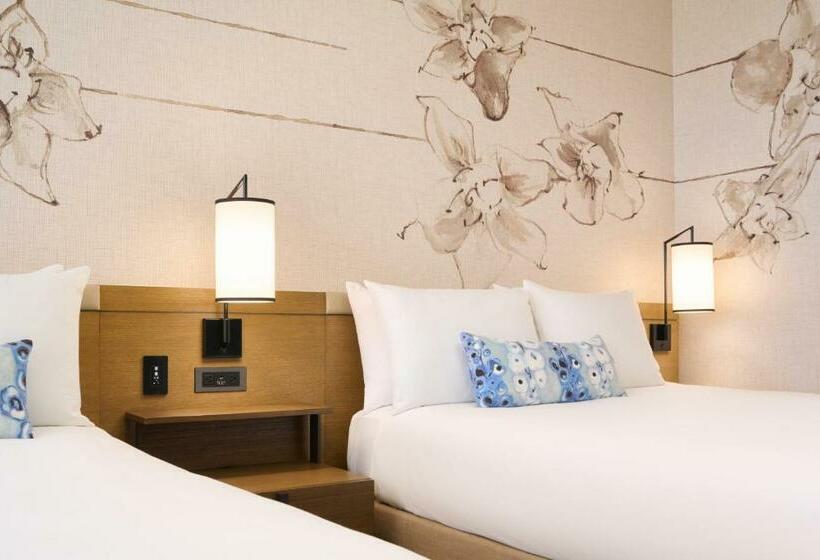 غرفة قياسية مطلّة علي البحر, Prince Waikiki