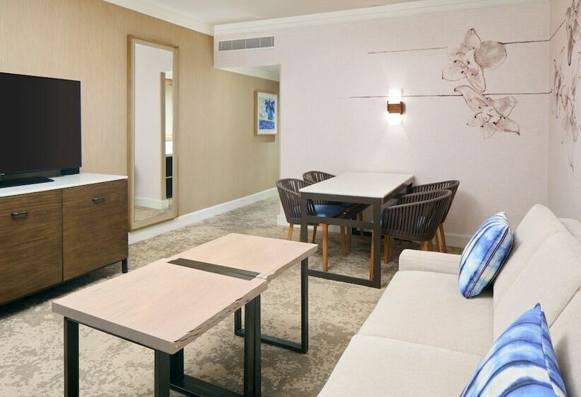 جناح سرير كينج, Prince Waikiki