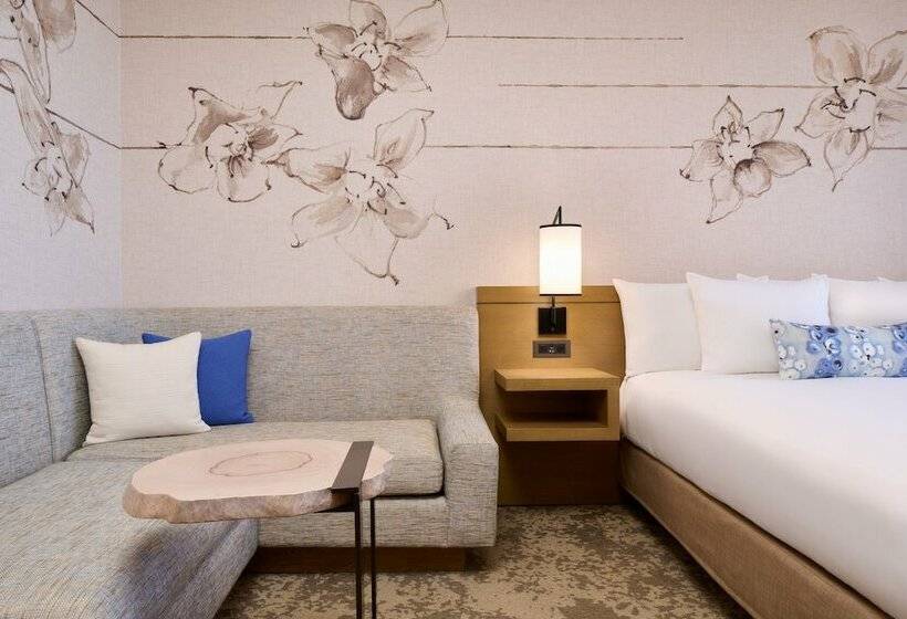 غرفة قياسية سرير كينج, Prince Waikiki