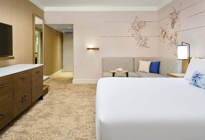 غرفة قياسية سرير كينج, Prince Waikiki