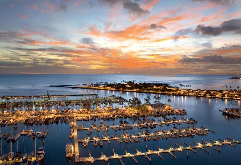 غرفة قياسية مطلّة علي البحر, Prince Waikiki