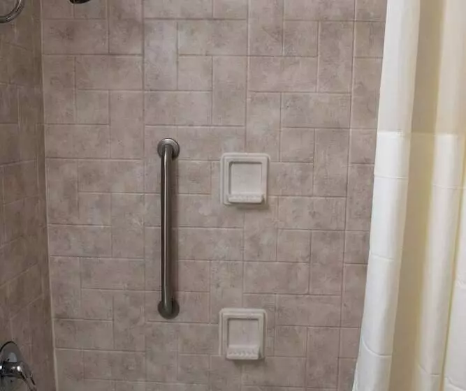 اتاق استاندارد با 2 تخت دوبل, Quality Inn