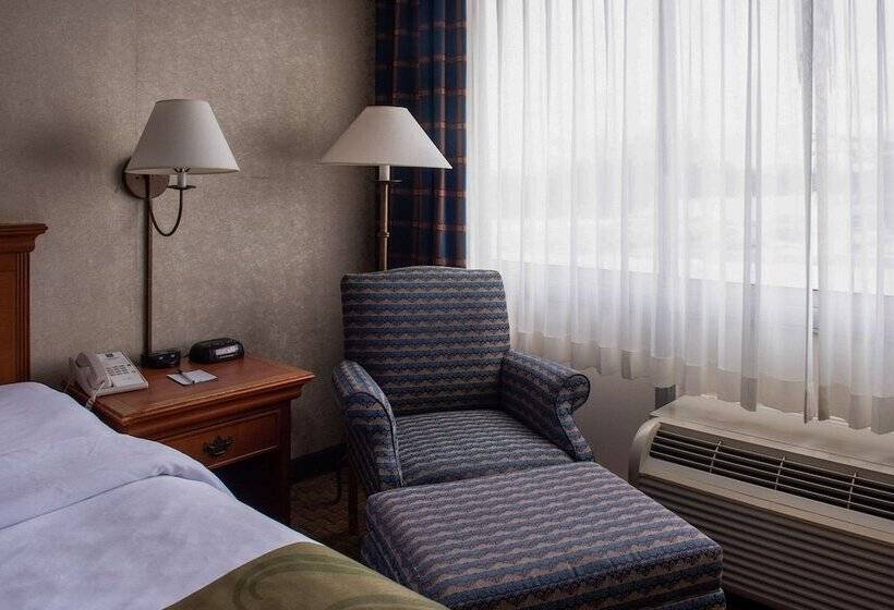 스탠다드 룸 더블 침대 2개, Quality Inn