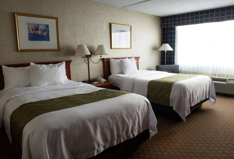 غرفه قياسيه سريرين مزدوجين, Quality Inn