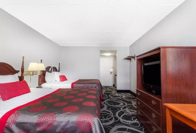 身障者適用スタンダードルーム, Ramada By Wyndham Henderson/evansville