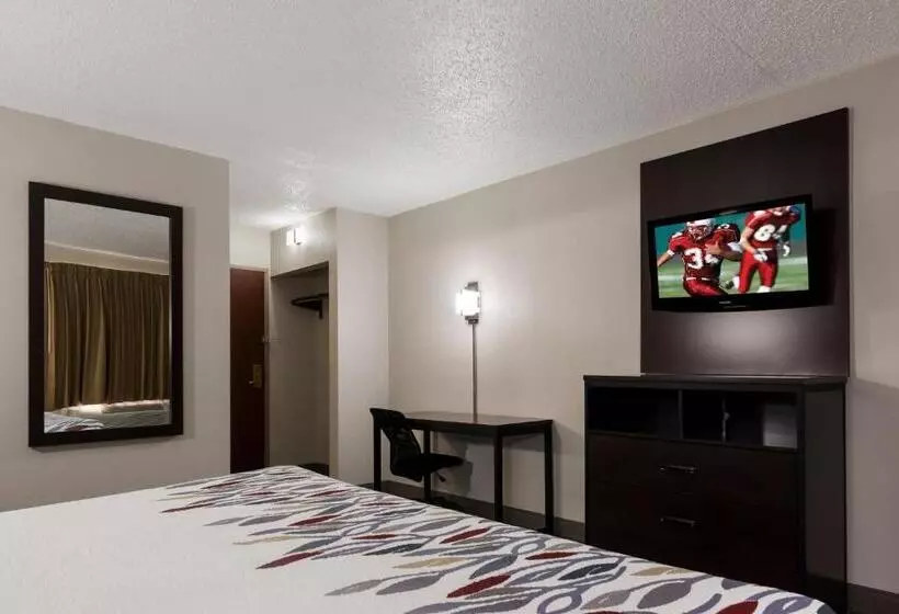 キングサイズベッドのスタンダードルーム, Red Roof Inn Hartford  New Britain