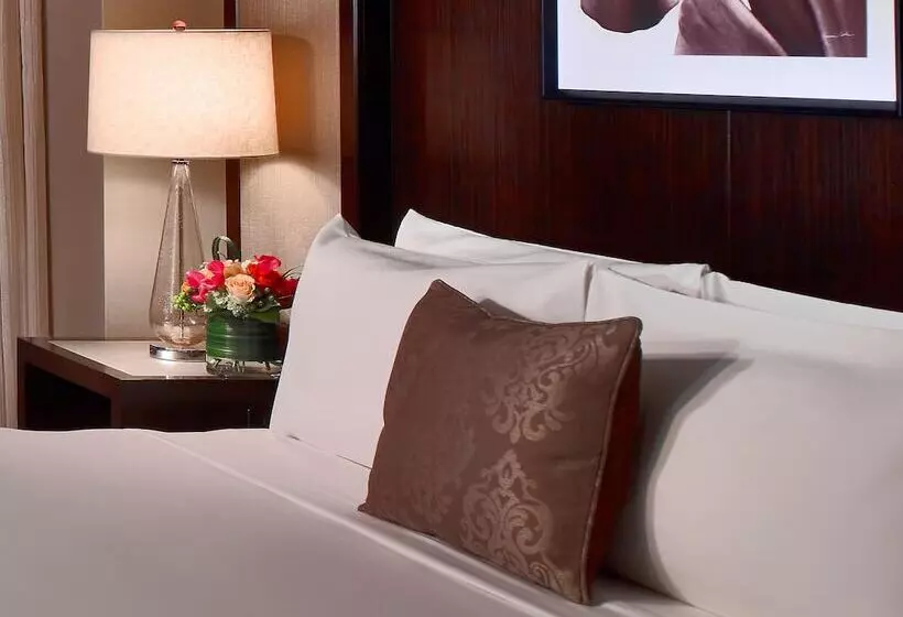 身障者適用ダブルベッド付きスタンダードルーム, The Royal Sonesta Harbor Court Baltimore