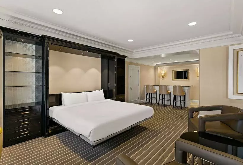 Deluxe-huone, The Royal Sonesta Harbor Court Baltimore