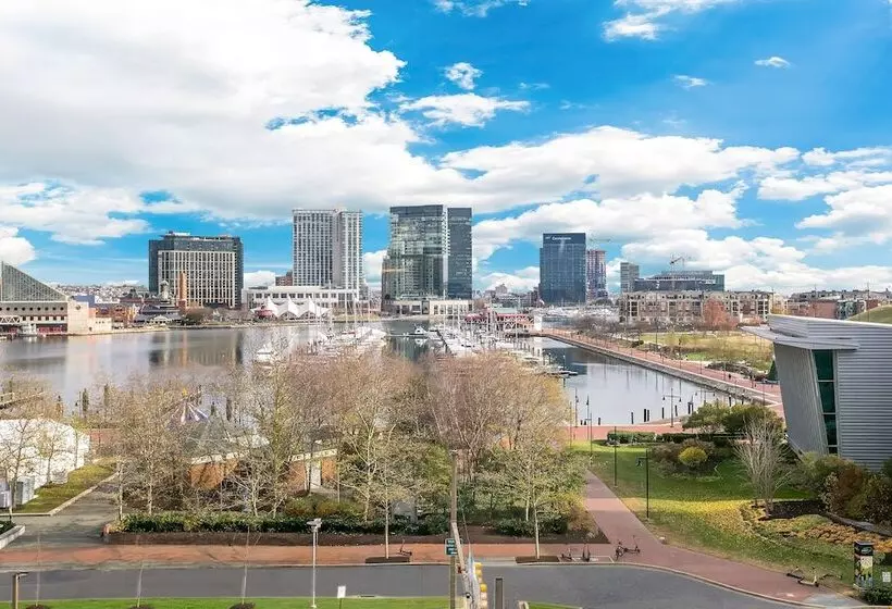 Premium room with view, The Royal Sonesta Harbor Court Baltimore