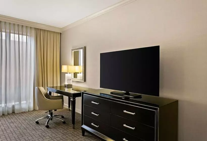 身障者適用ダブルベッド付きスタンダードルーム, The Royal Sonesta Harbor Court Baltimore