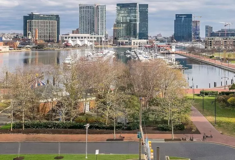 Premium room with view, The Royal Sonesta Harbor Court Baltimore