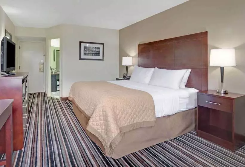 スイート, Wyndham Garden Charlotte Airport Southeast