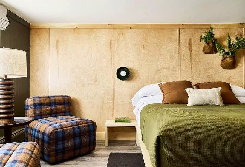 חדר דלוקס עם מרפסת, Bluebird Cady Hill Lodge