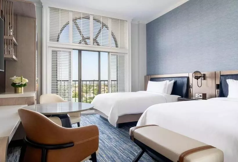 اتاق استاندارد با بالکن, The Ritz Carlton Dallas, Las Colinas