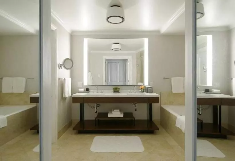 ویلای 1 خوابه, The Ritz Carlton Dallas, Las Colinas