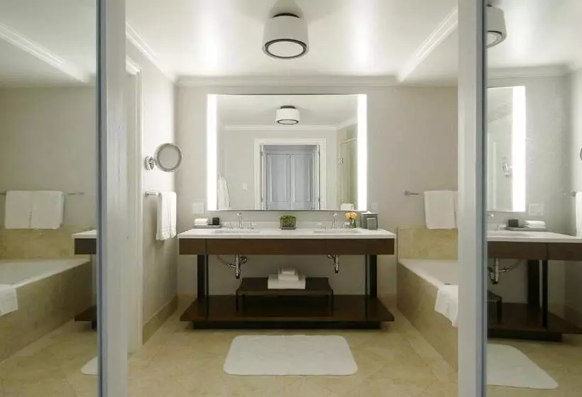 ویلای 1 خوابه, The Ritz Carlton Dallas, Las Colinas